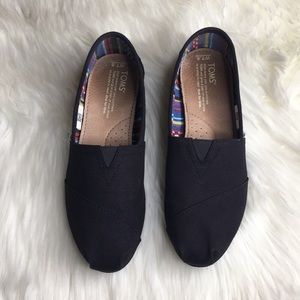 Toms Classic Canvas Slip On Black size 7.5